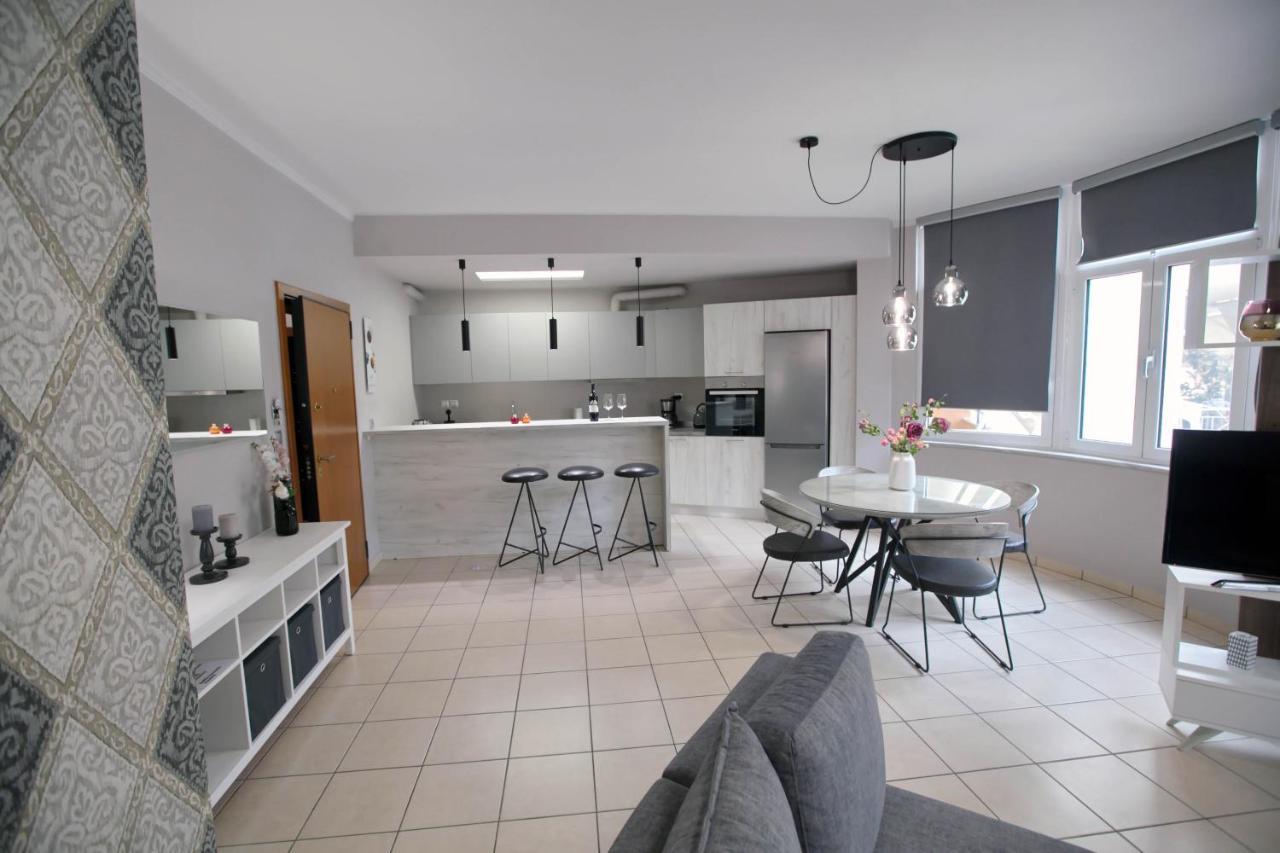 Ioanna'S Luxury Two Bedroom Apartment Nauplion Exterior foto